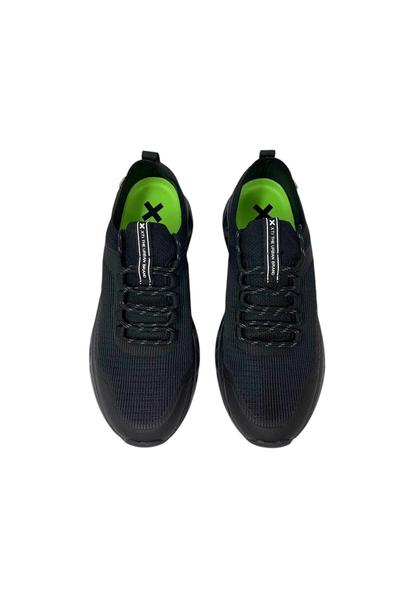 Sneaker XTI 144049 negro uomo