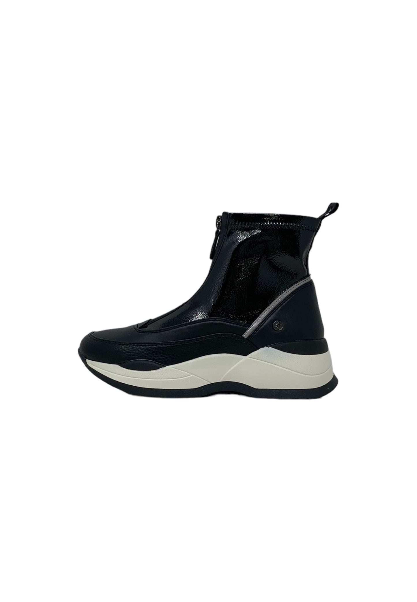 Sneaker alta XTI 142032 negro donna