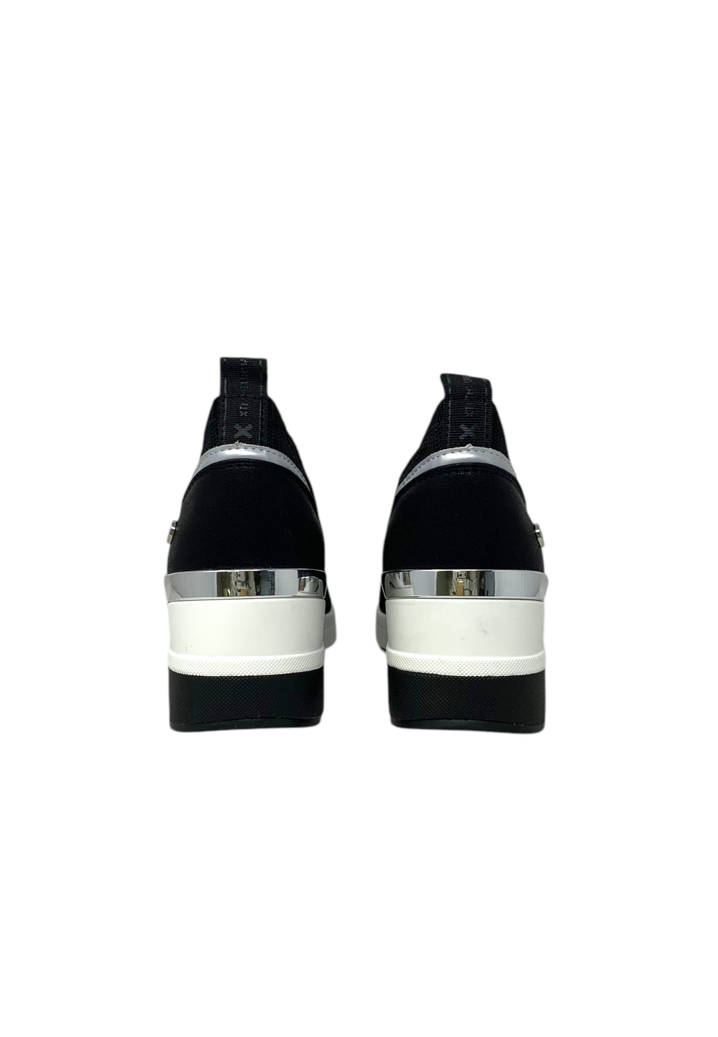 Sneaker alta XTI 143718 NEGRO donna