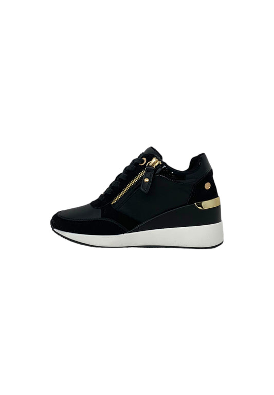 Sneaker XTI 141990 negro donna