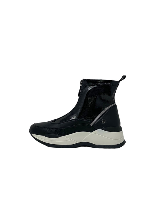 Sneaker alta XTI 142032 negro donna